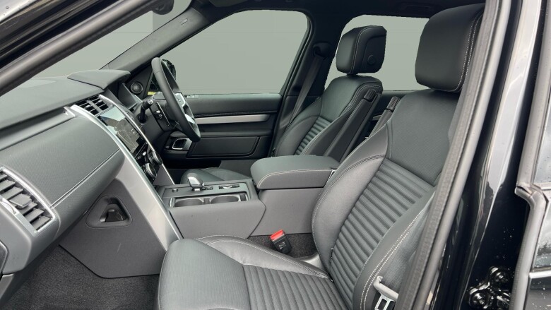 Land Rover Discovery 3.0 D350 Dynamic SE 5dr Auto Diesel Station Wagon